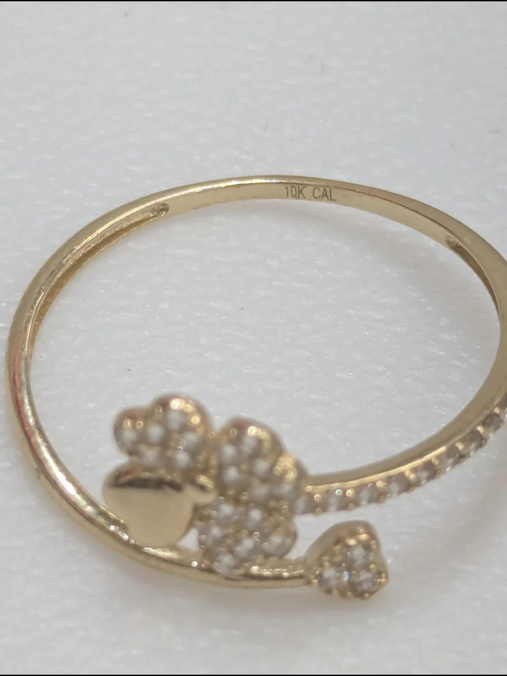 10kt Real Gold Women's Ring Size 7